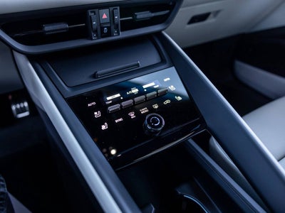 2026 Porsche Macan Turbo Electric