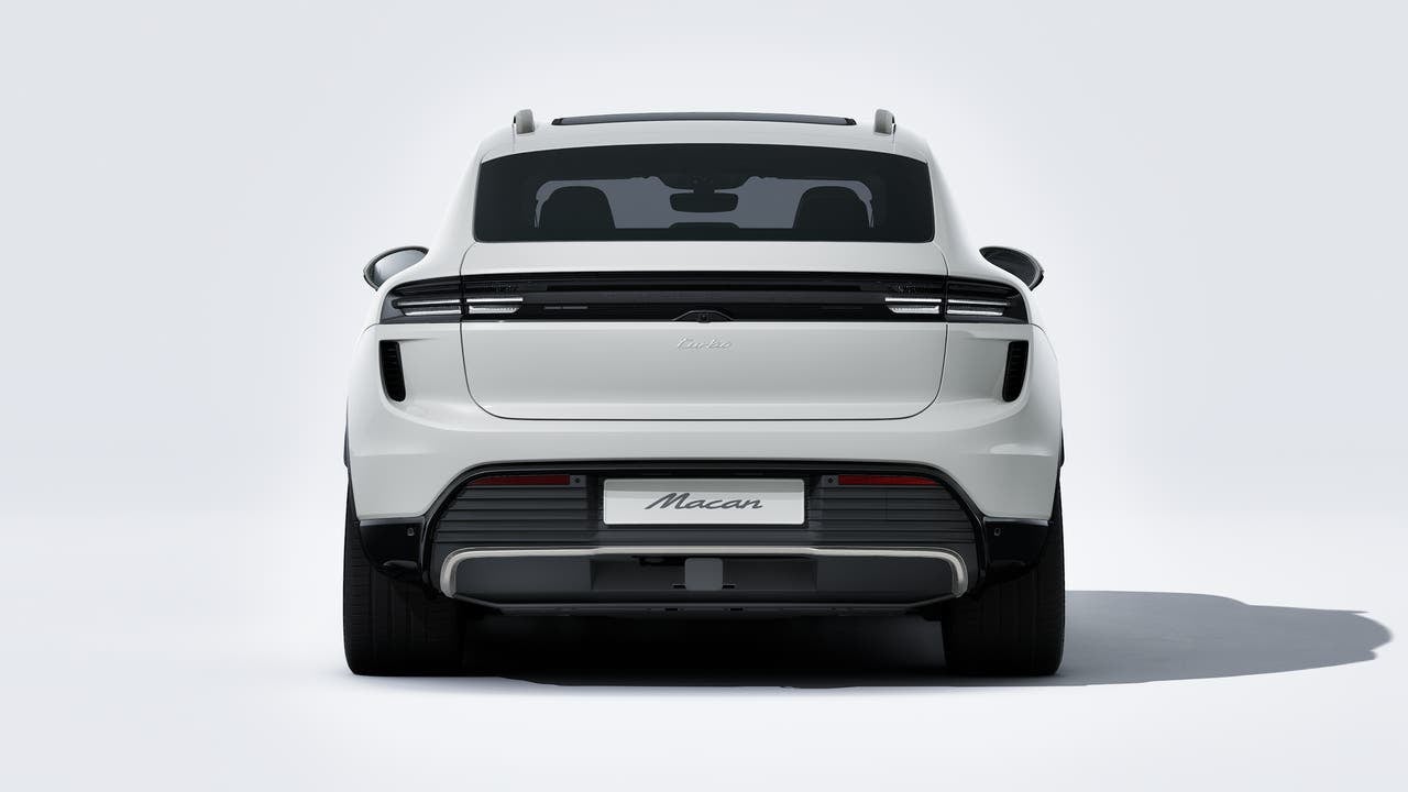 2026 Porsche Macan Macan Turbo Electric