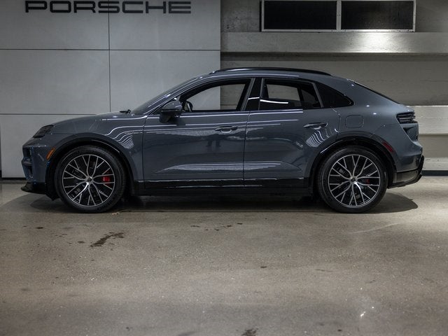 2025 Porsche Macan Macan Turbo Electric