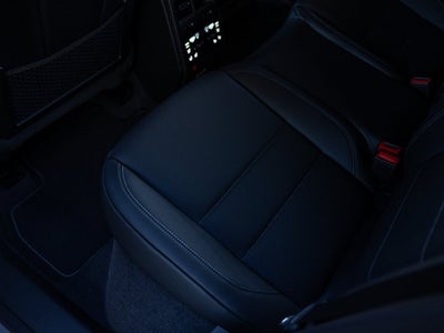 2025 Porsche Macan Macan Turbo Electric