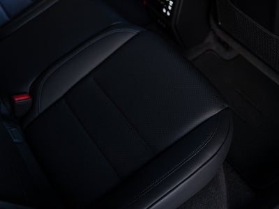 2025 Porsche Macan Macan Turbo Electric