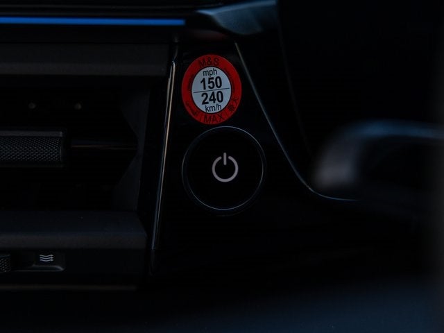 2025 Porsche Macan Macan Turbo Electric