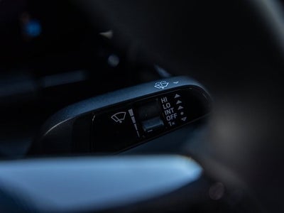 2025 Porsche Macan Macan Turbo Electric