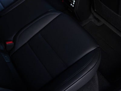 2025 Porsche Macan Macan Turbo Electric