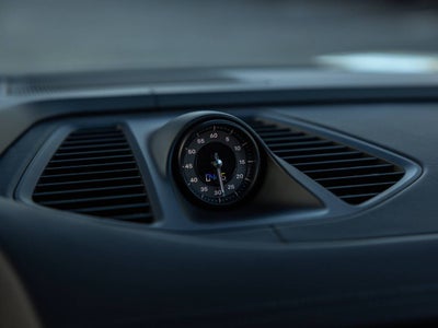 2025 Porsche Macan Macan Turbo Electric