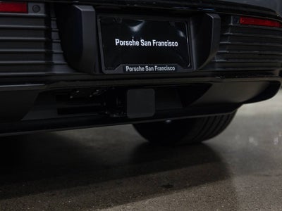 2025 Porsche Macan Macan Turbo Electric