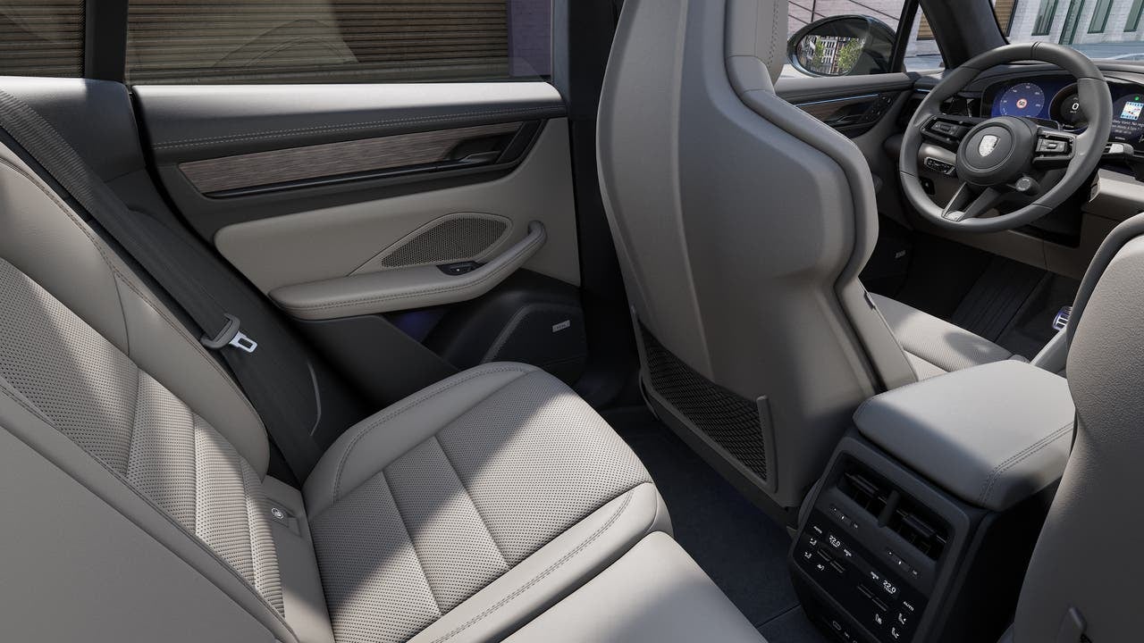 2026 Porsche Macan Macan Turbo Electric