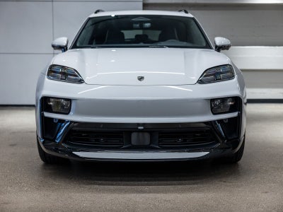 2026 Porsche Macan Macan Turbo Electric