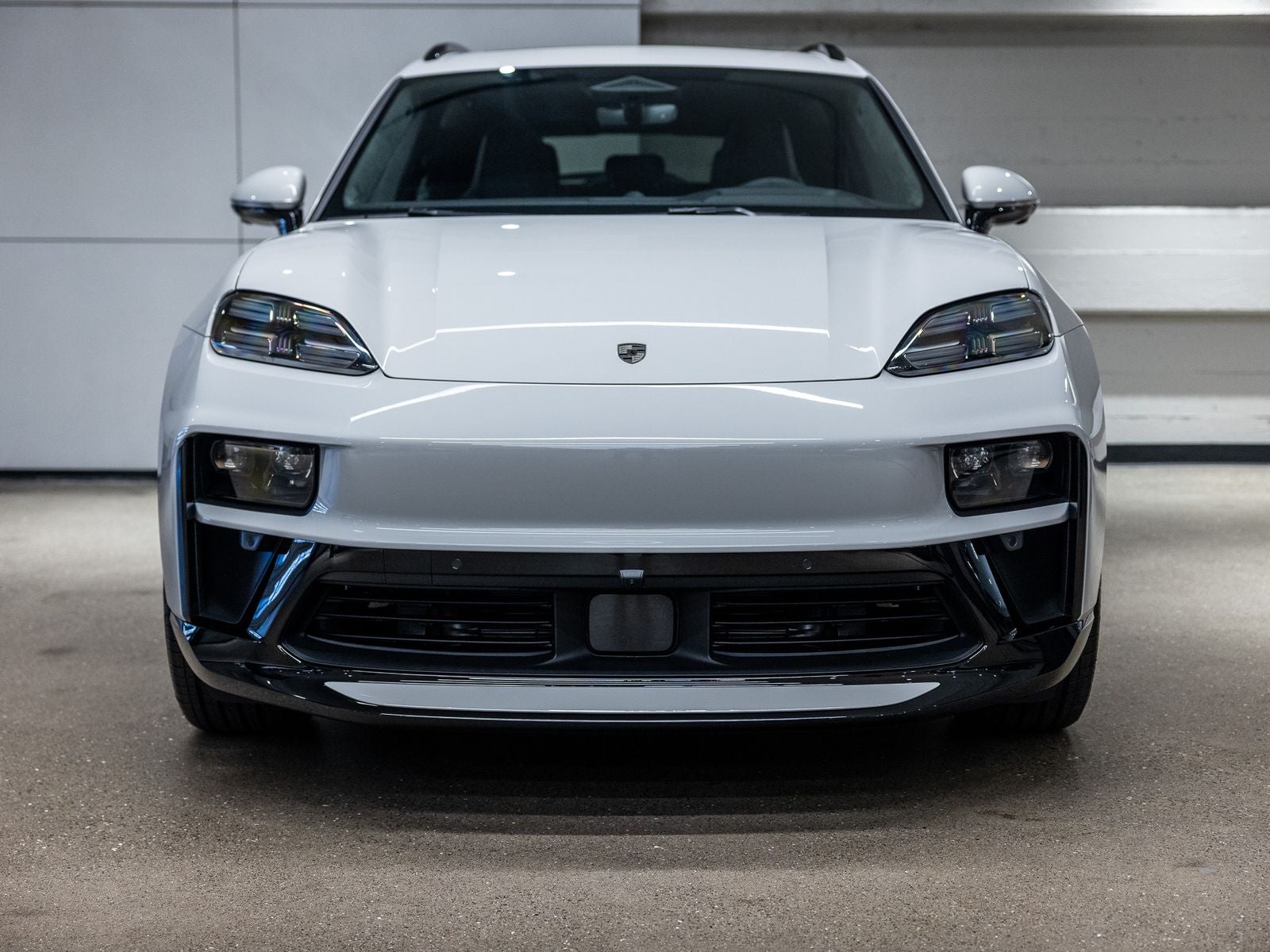 2026 Porsche Macan Macan Turbo Electric