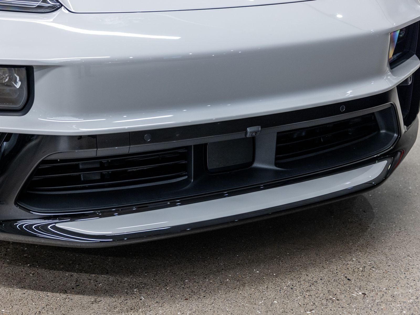 2026 Porsche Macan Macan Turbo Electric