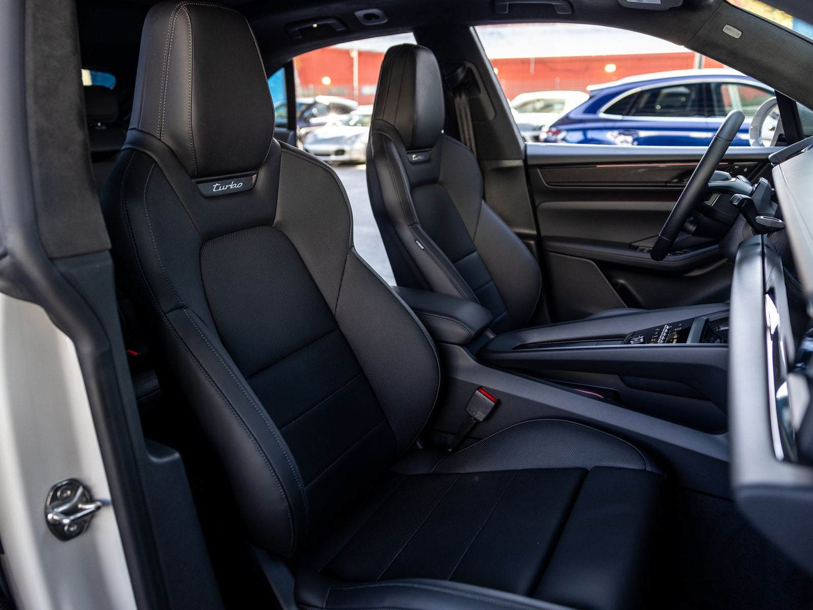 2026 Porsche Macan Macan Turbo Electric