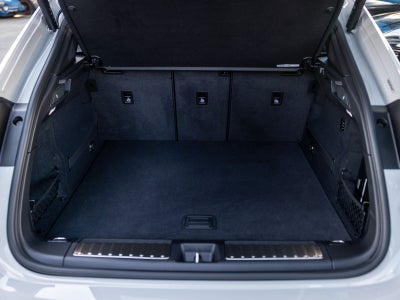 2026 Porsche Macan Macan Turbo Electric