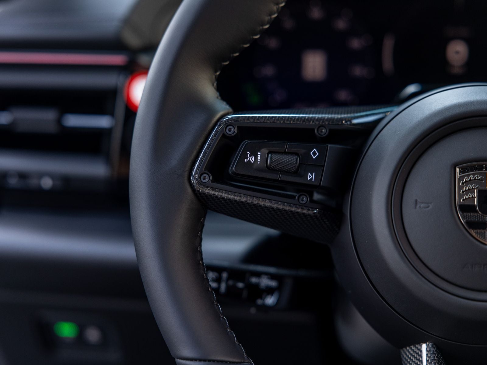 2026 Porsche Macan Macan Turbo Electric