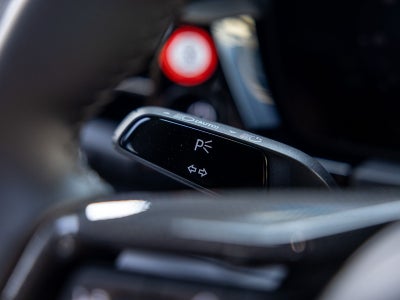 2026 Porsche Macan Macan Turbo Electric