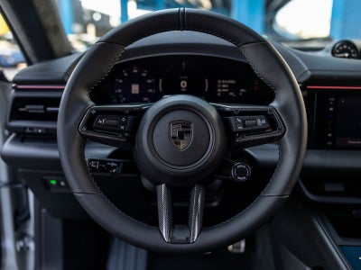 2026 Porsche Macan Macan Turbo Electric