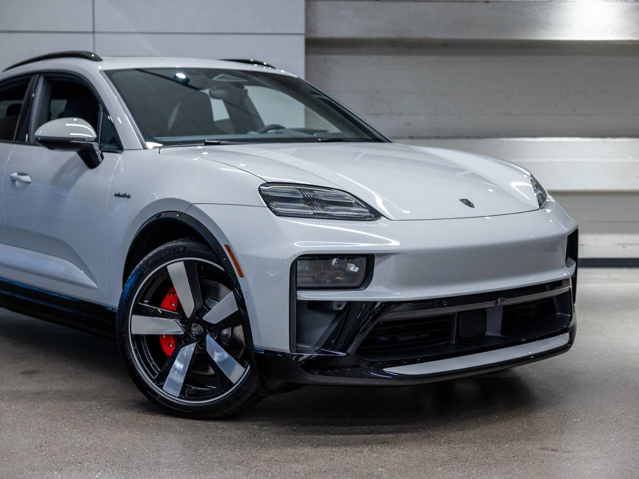 2026 Porsche Macan Macan Turbo Electric
