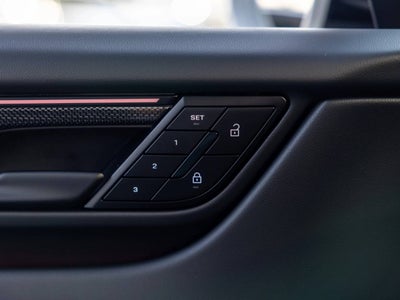 2026 Porsche Macan Macan Turbo Electric