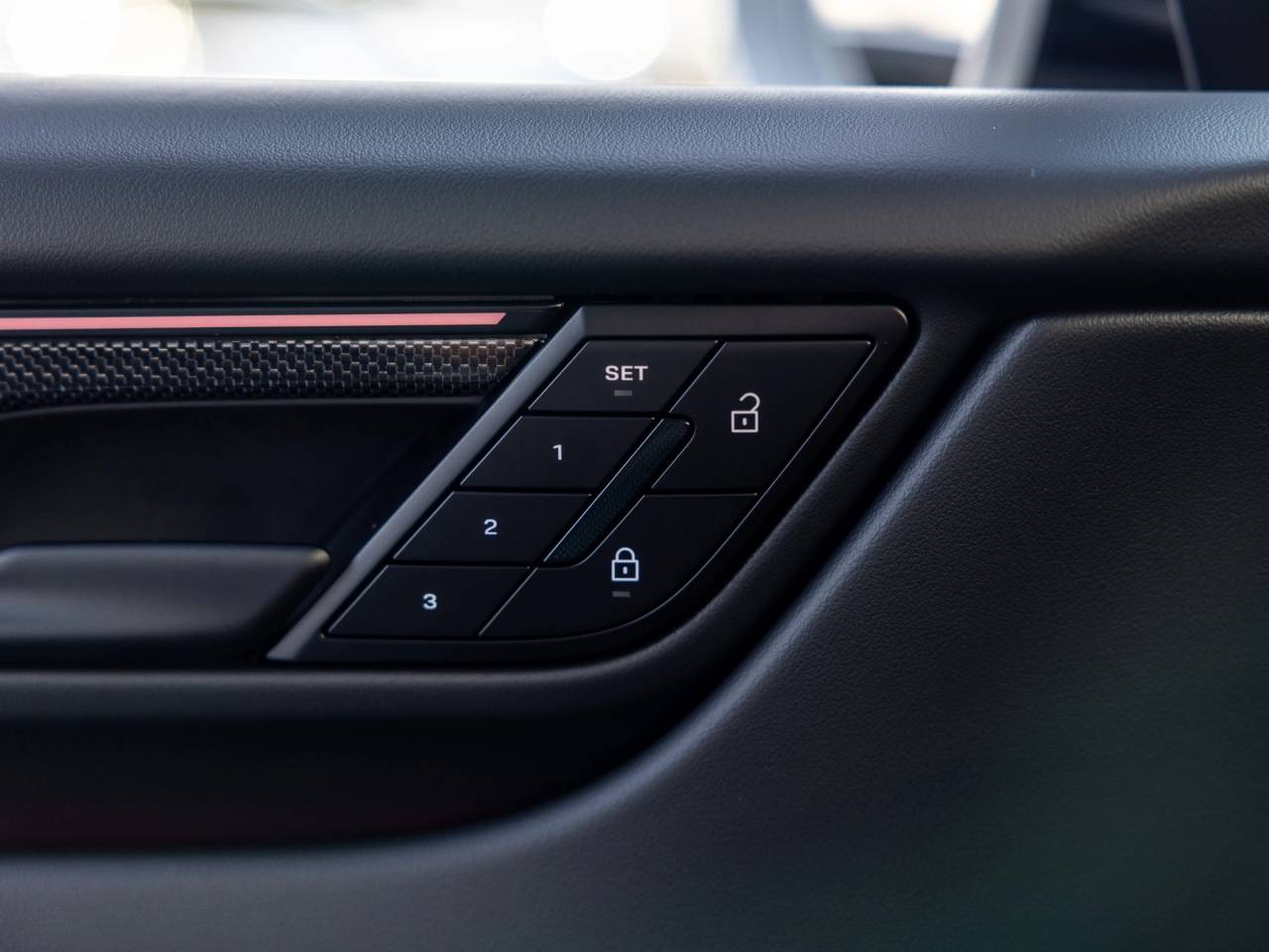 2026 Porsche Macan Macan Turbo Electric