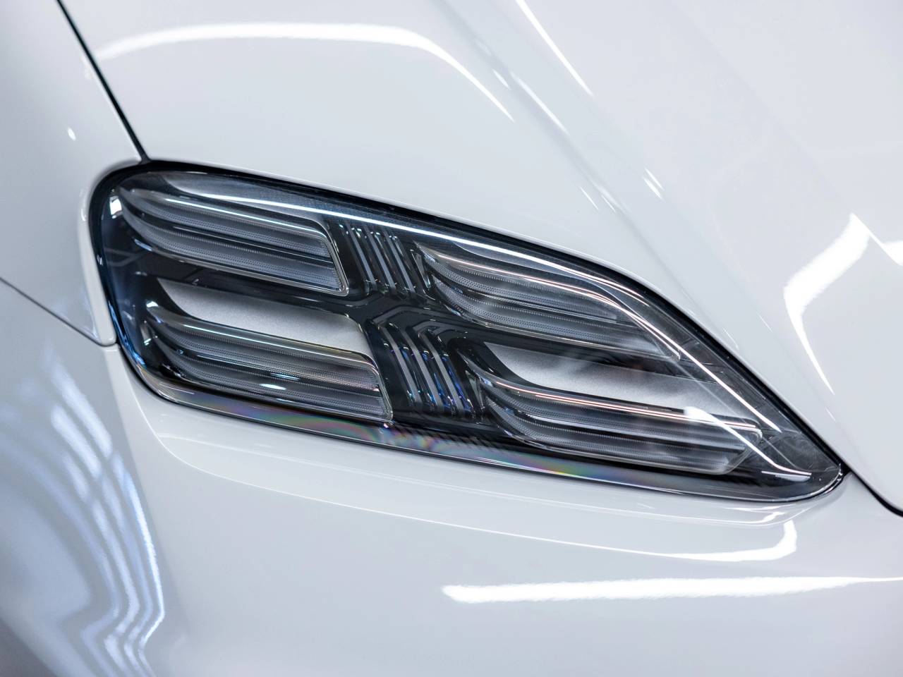 2026 Porsche Macan Macan Turbo Electric