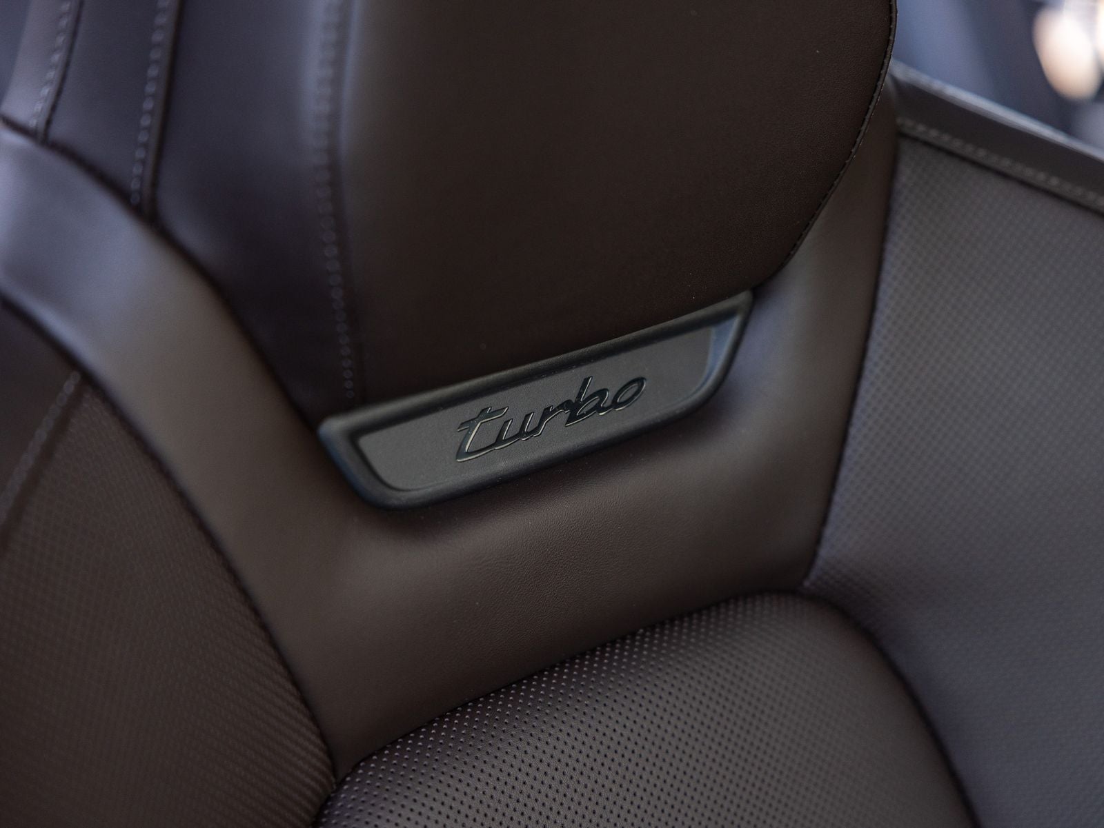 2026 Porsche Cayenne Cayenne Turbo Electric