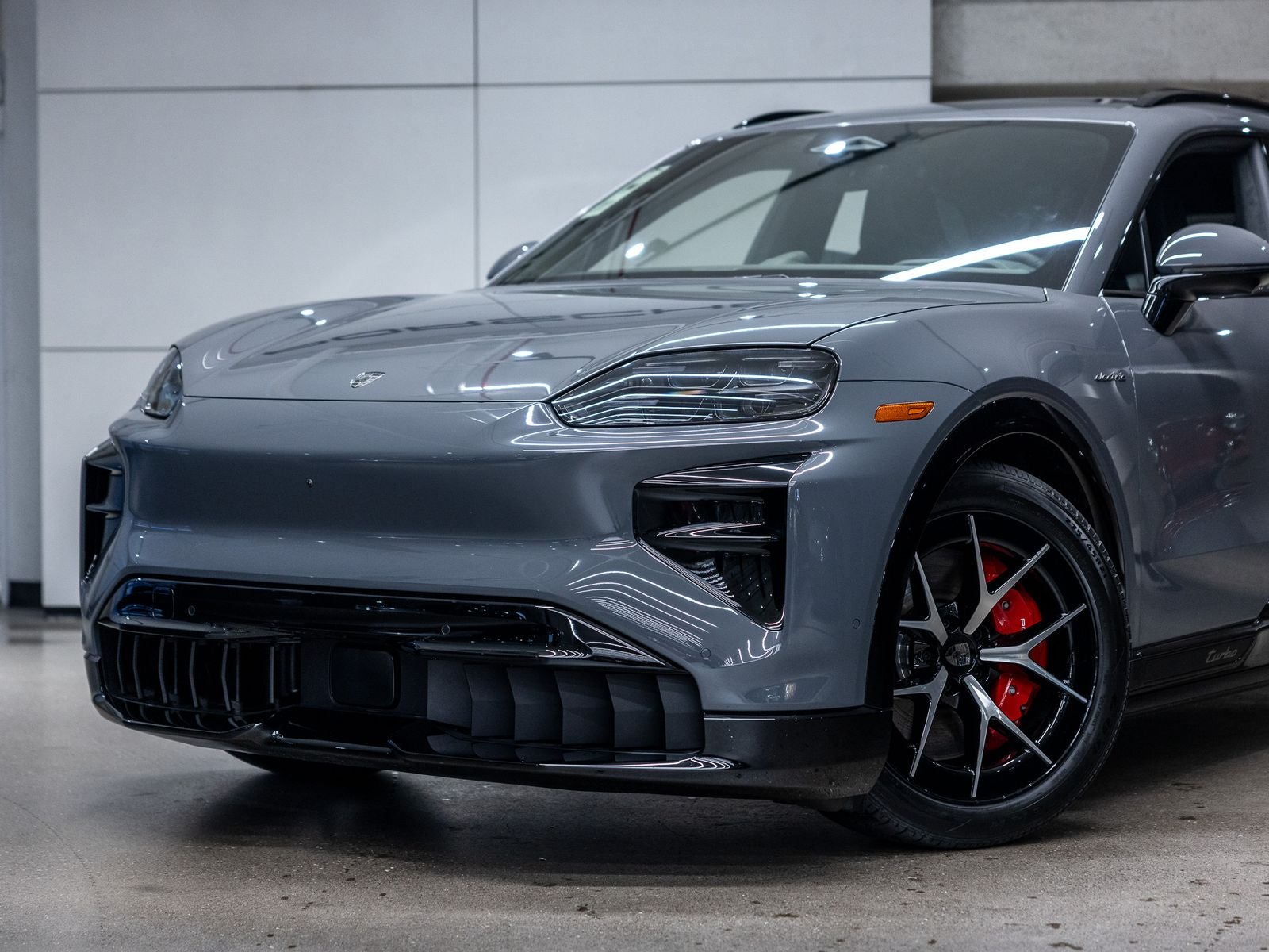 2026 Porsche Cayenne Cayenne Turbo Electric