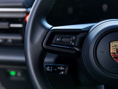 2025 Porsche Macan Macan Electric