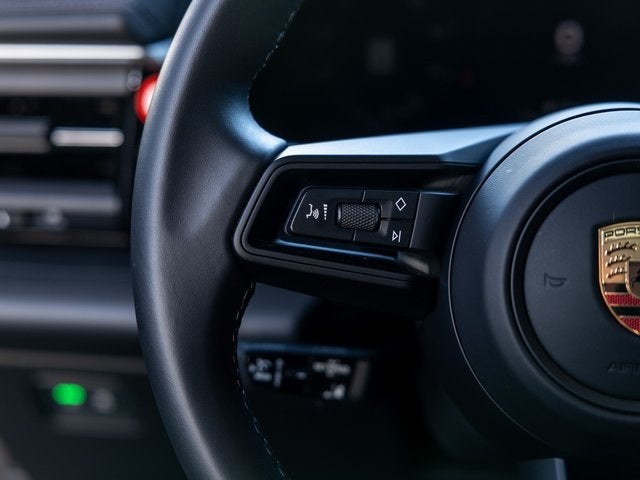 2025 Porsche Macan Macan Electric