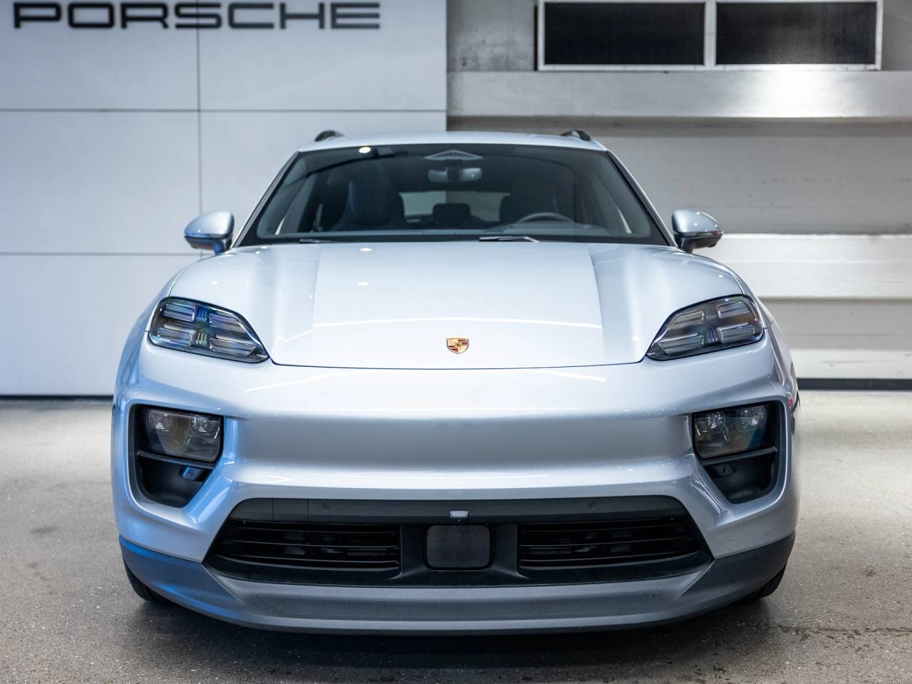 2025 Porsche Macan Macan Electric