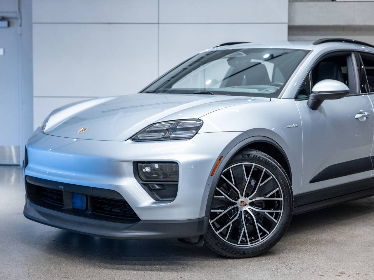 2025 Porsche Macan Macan Electric