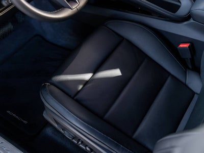 2025 Porsche Macan Macan Electric