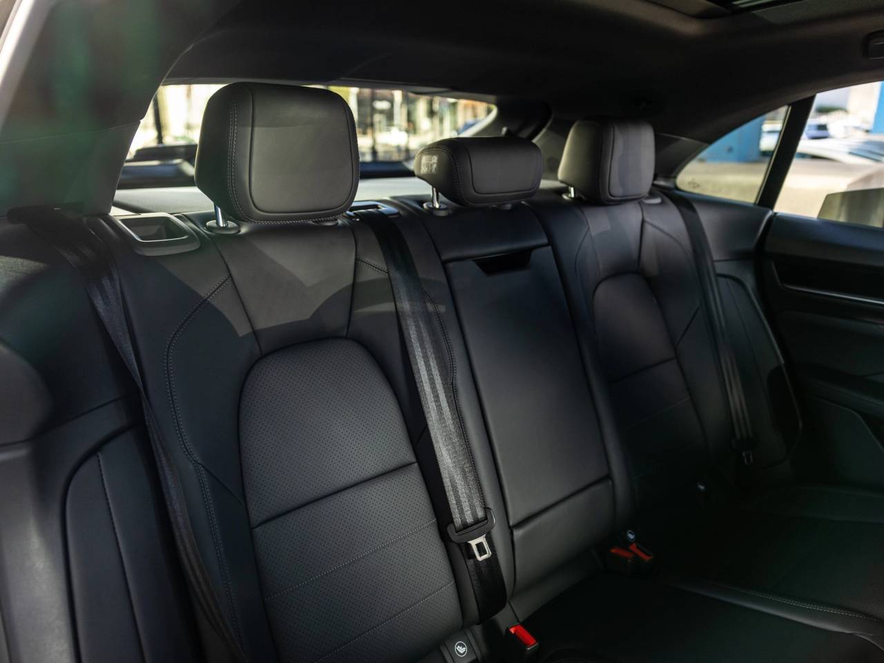 2025 Porsche Macan Macan Electric