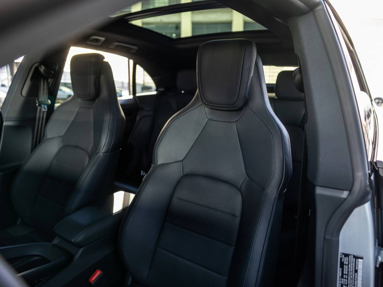 2025 Porsche Macan Macan Electric