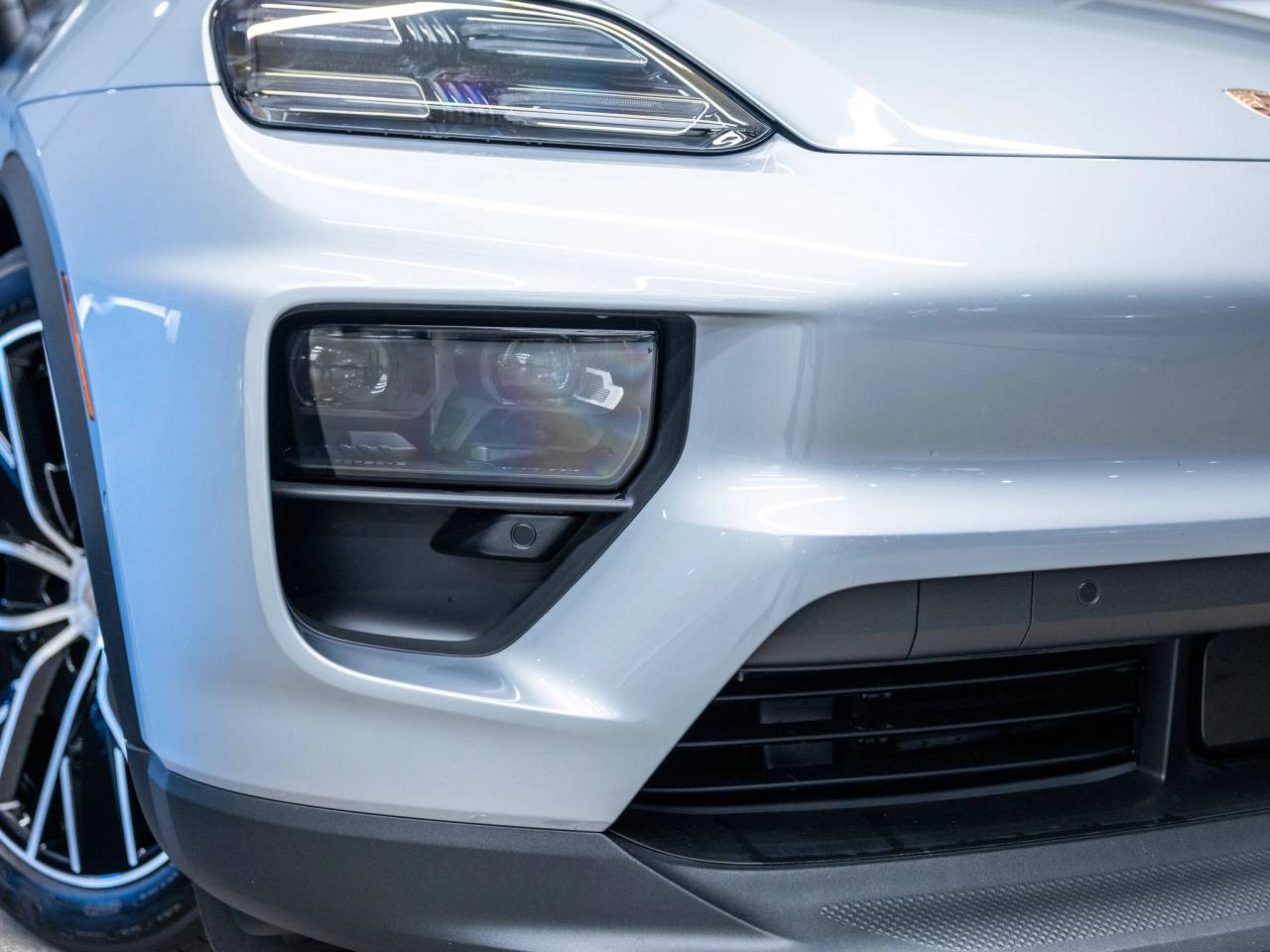 2025 Porsche Macan Macan Electric