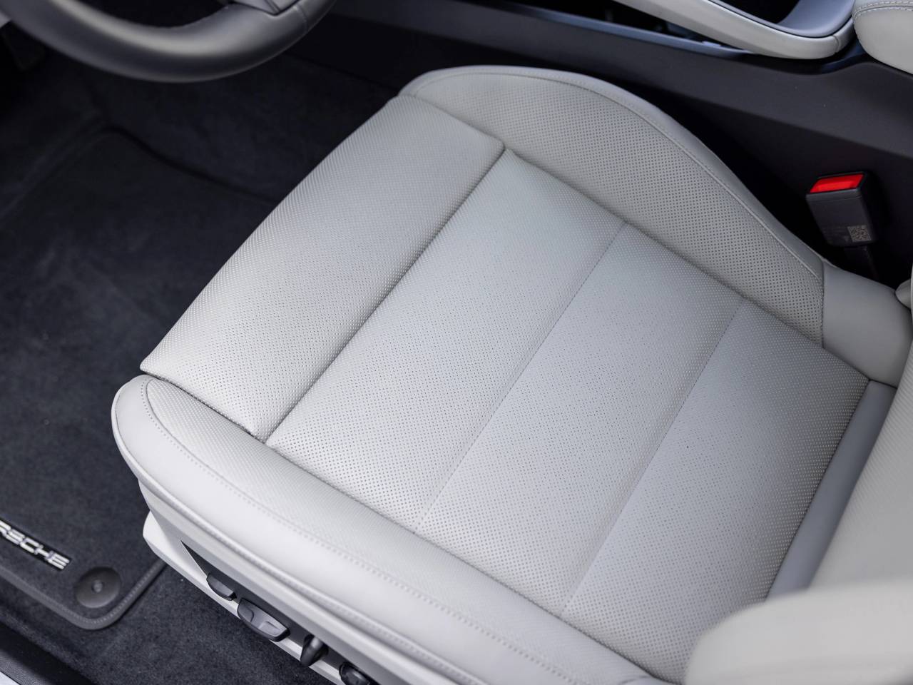 2026 Porsche Macan Electric