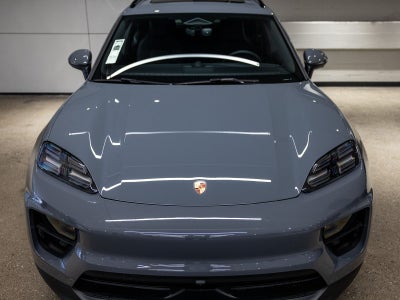 2025 Porsche Macan Electric