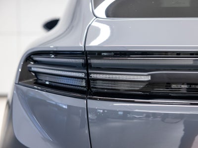 2025 Porsche Macan Electric
