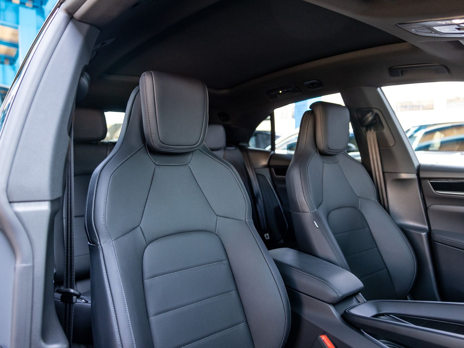 2025 Porsche Macan Electric