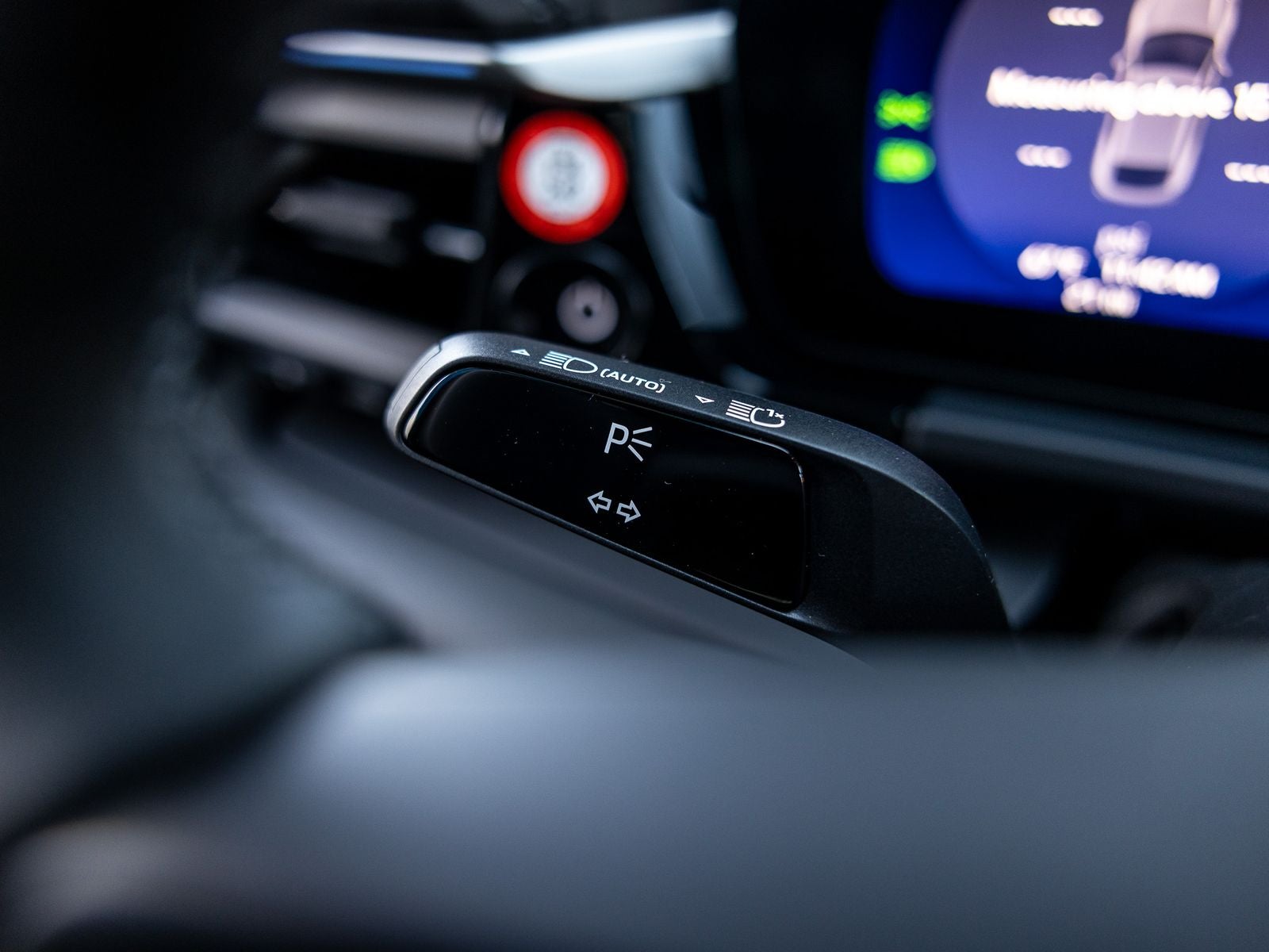 2025 Porsche Macan Electric