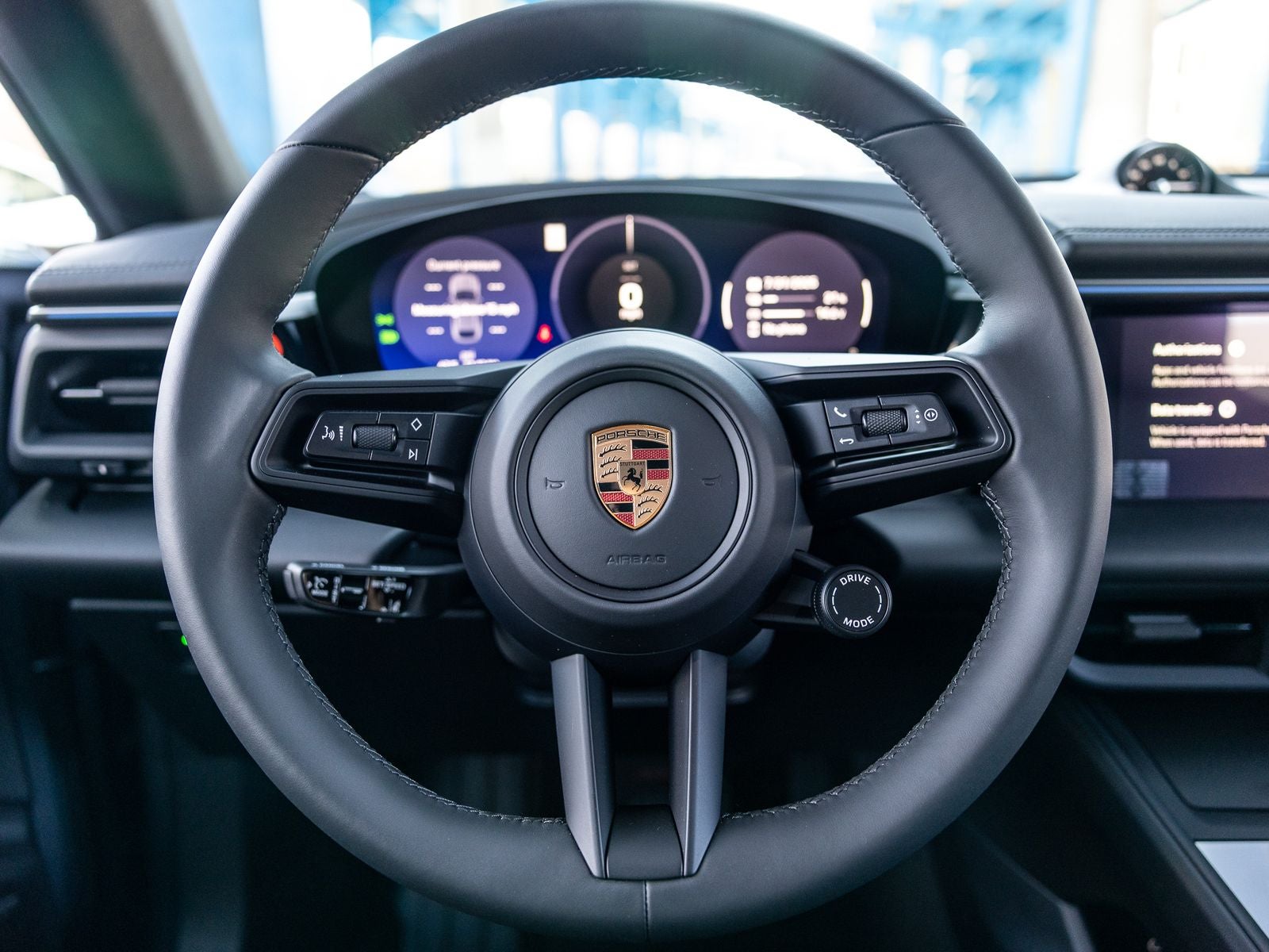 2025 Porsche Macan Electric
