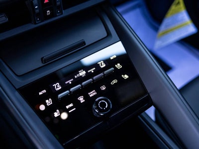 2025 Porsche Macan Electric