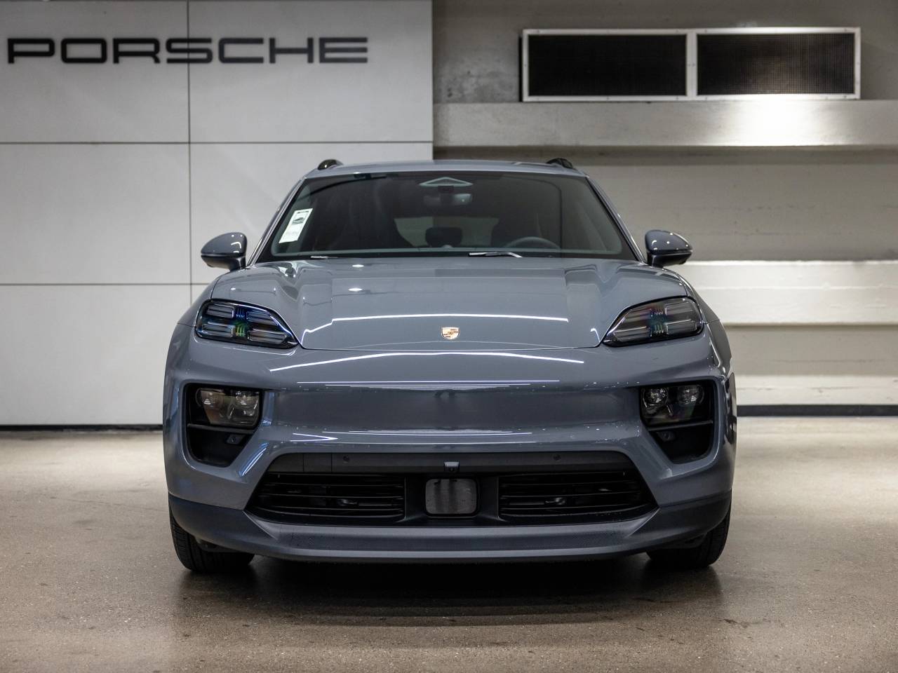 2025 Porsche Macan Electric