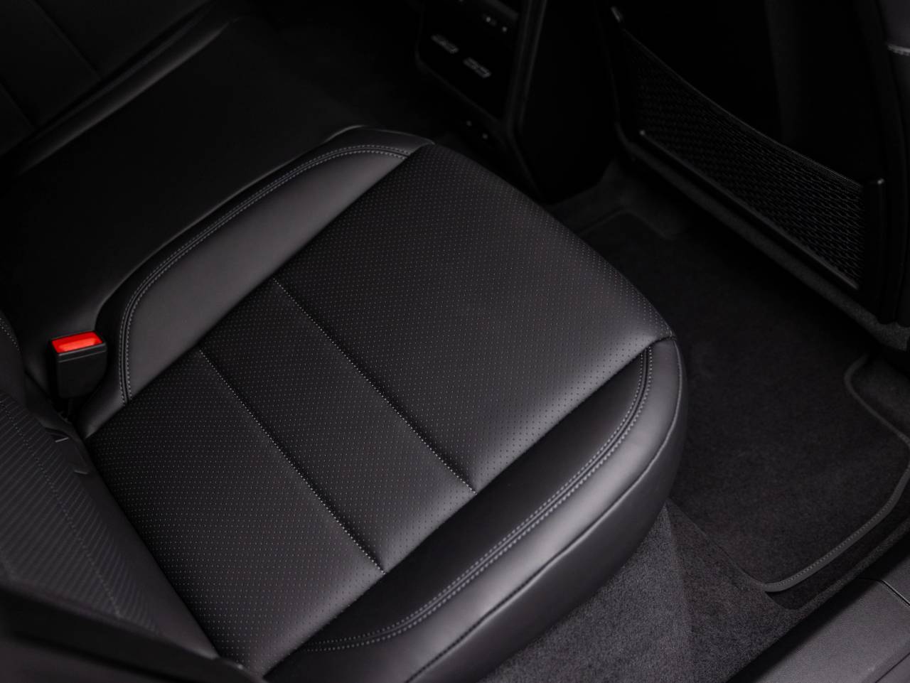 2025 Porsche Macan Macan Electric