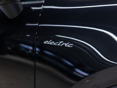 2025 Porsche Macan Macan Electric