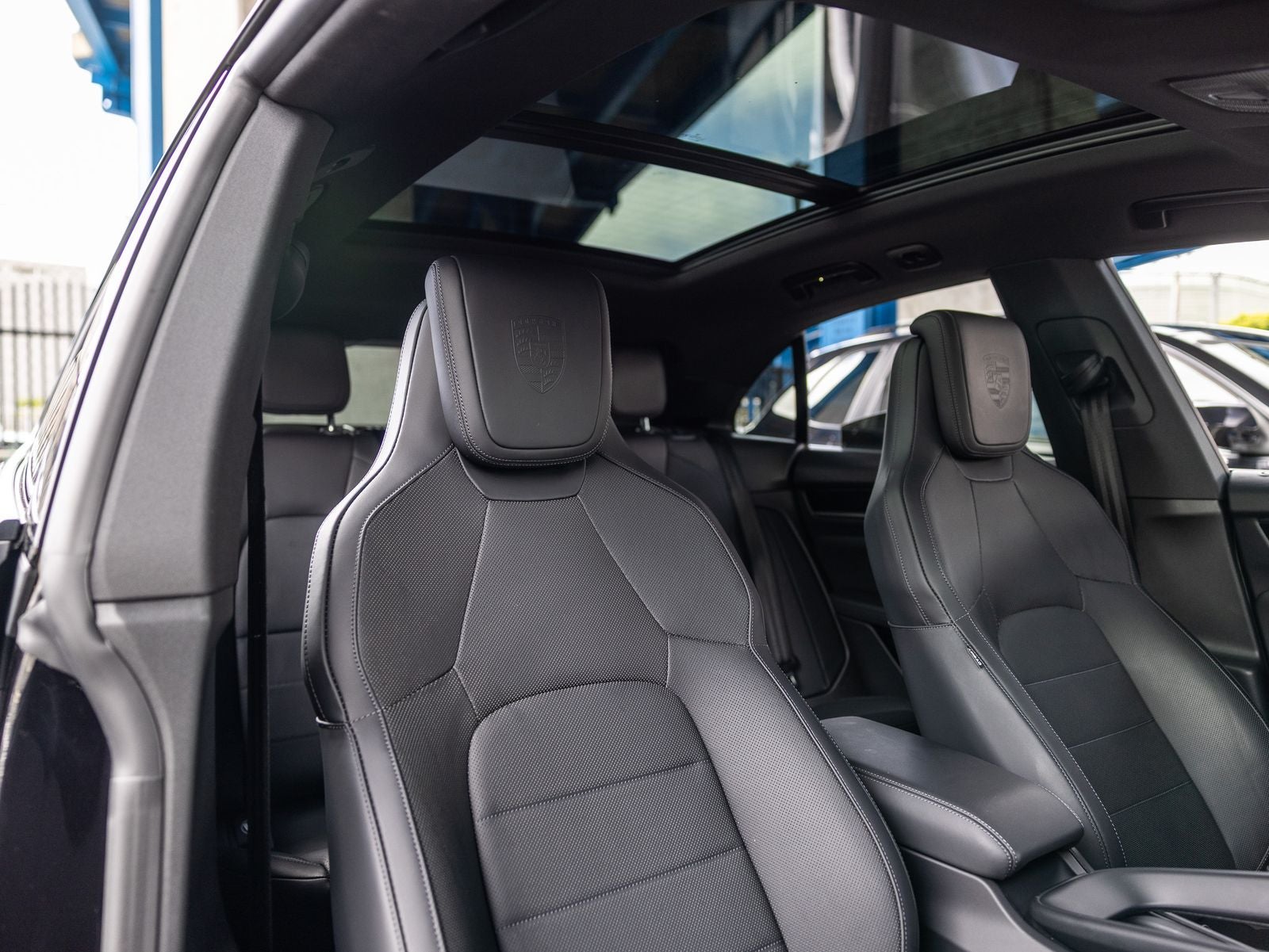 2025 Porsche Macan Macan Electric
