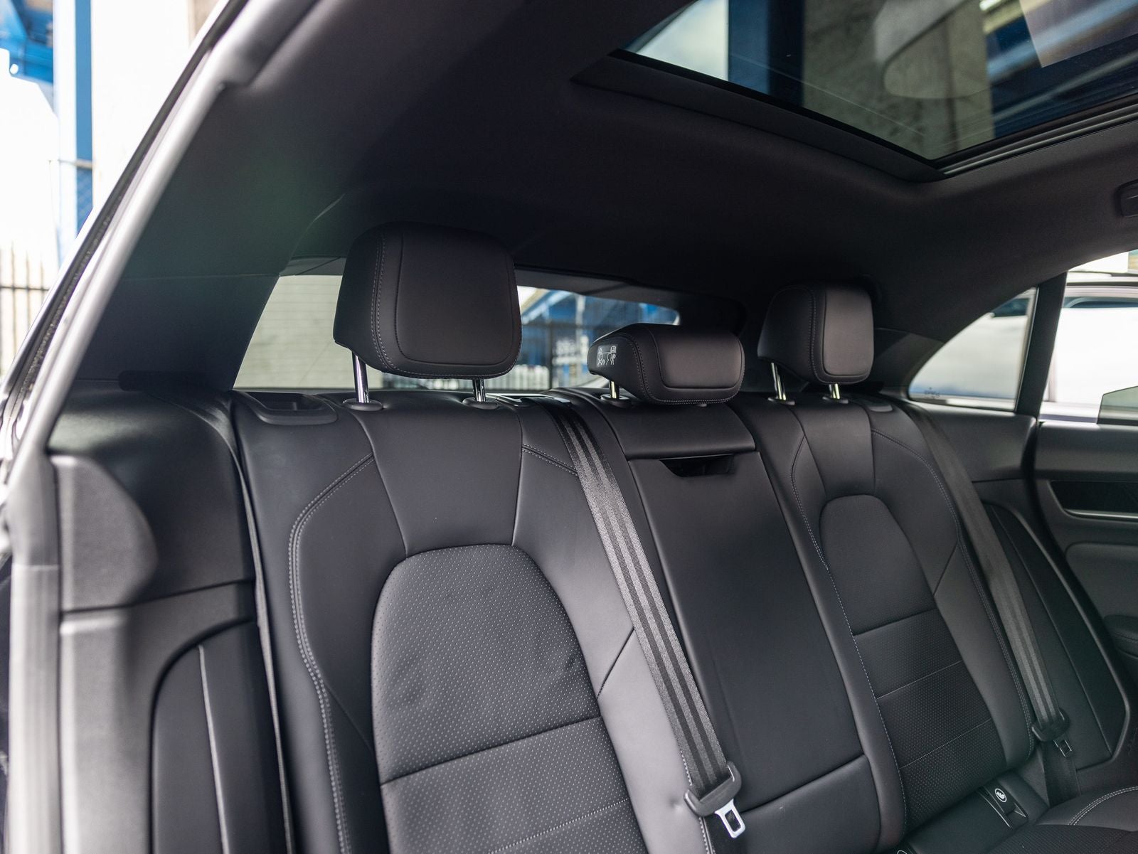 2025 Porsche Macan Macan Electric