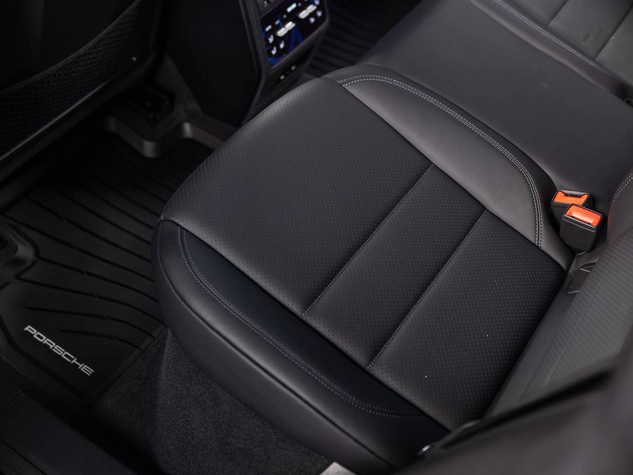 2025 Porsche Macan Macan Electric