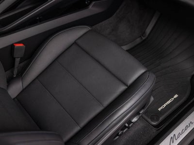 2025 Porsche Macan Macan Electric