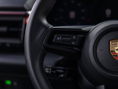2025 Porsche Macan Macan Electric