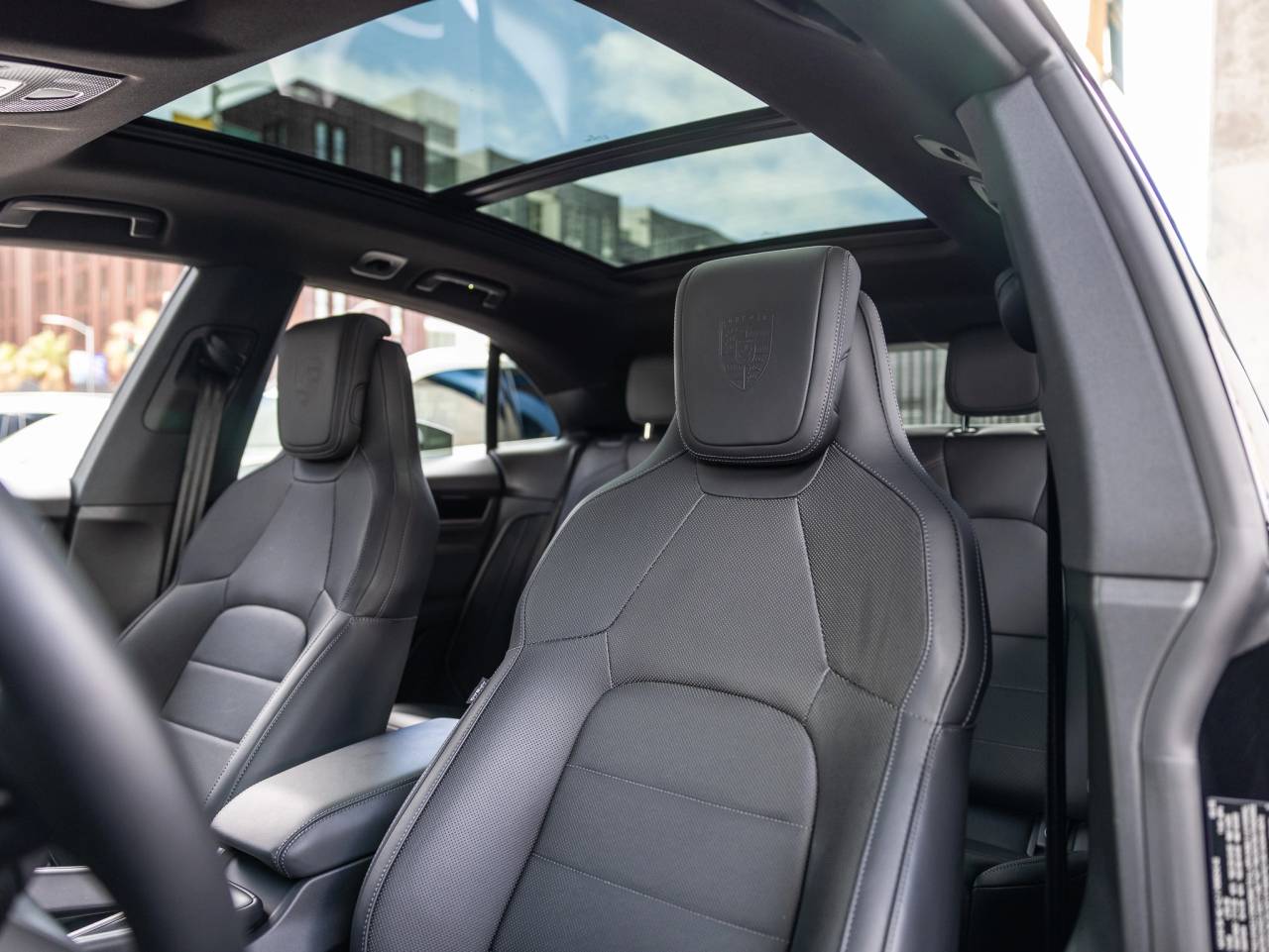 2025 Porsche Macan Macan Electric