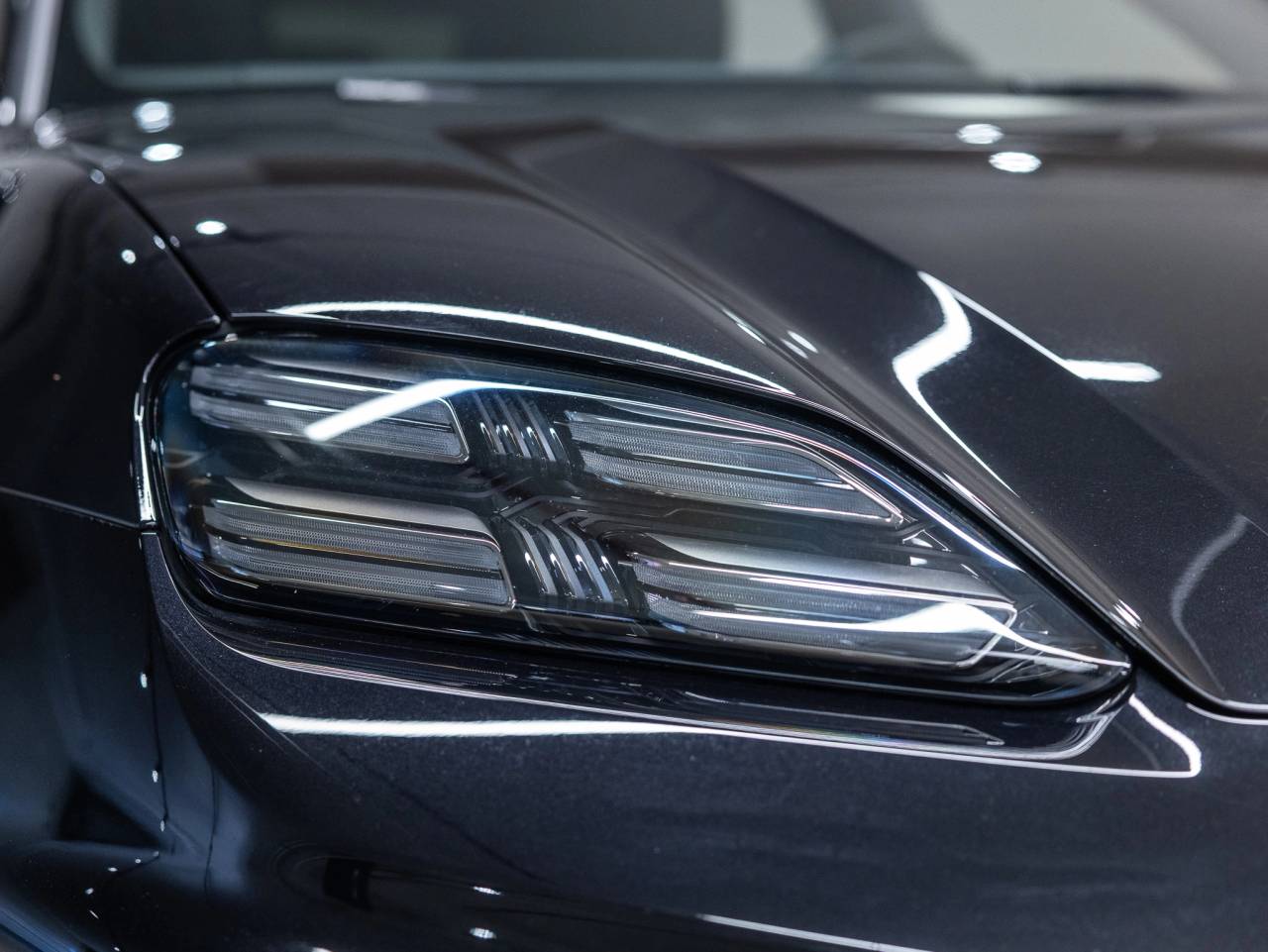 2025 Porsche Macan Macan Electric
